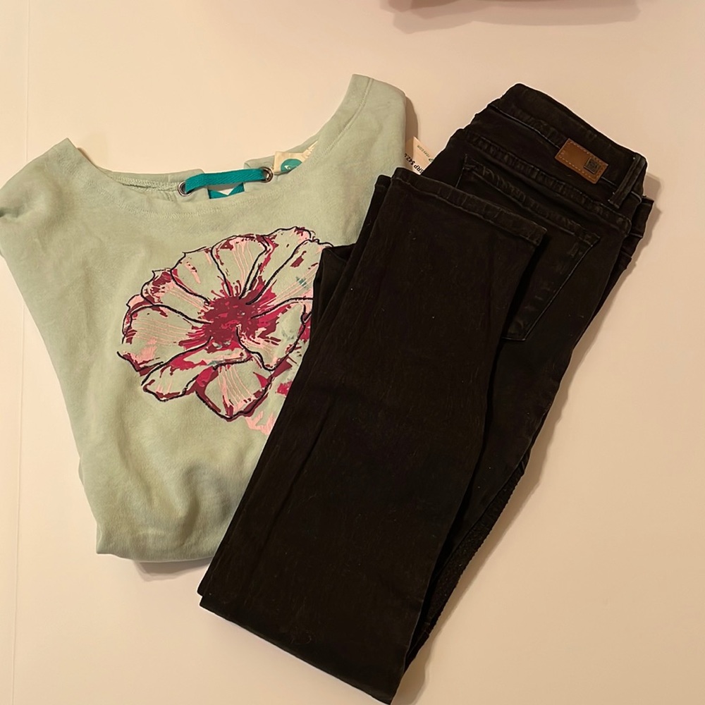 Roxy outfit